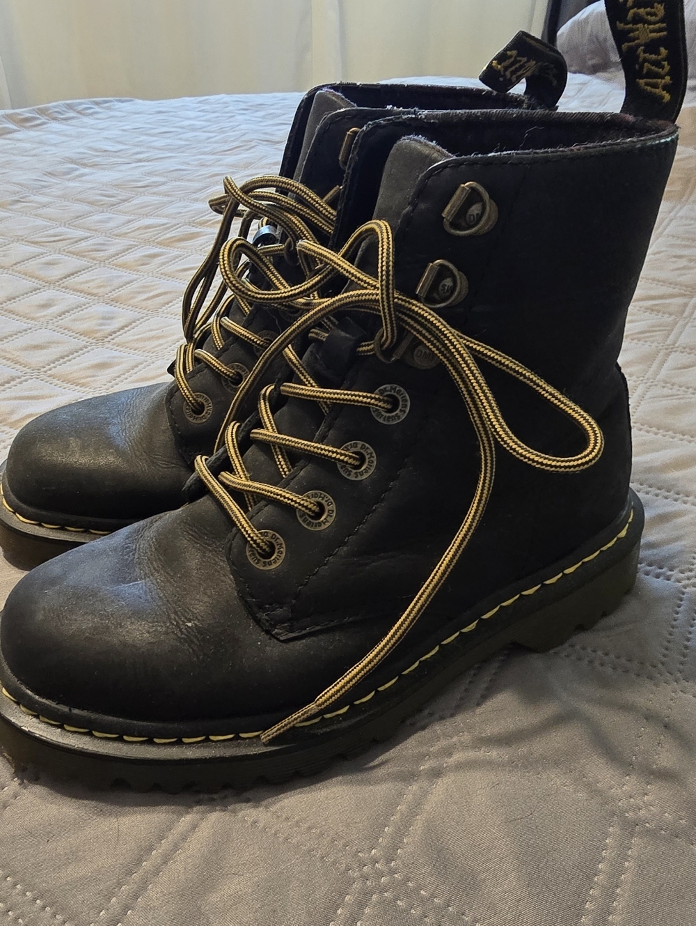 Dr. Martens Luana combat boots. Black. Size 5 US